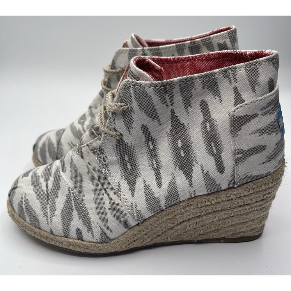 TOMS Womens White Gray Espadrille Ikat Desert Wedge Lace Up  Bootie Boots 5.5‎
